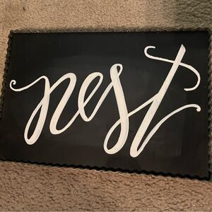 The round top collectionm black white metal NEST sign